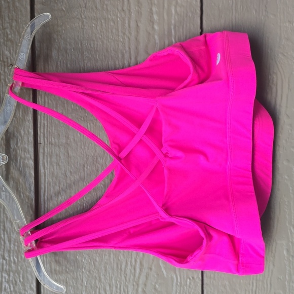 Torrid Low-Impact Wireless Strappy Back Active Sports Bra Pink Glow 3x - Picture 8 of 12